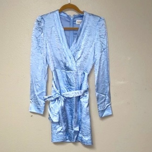SALONI NWT 100% Silk Baby Blue Wrap Dress (4) - Picture 1 of 4